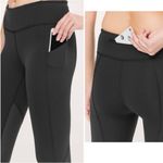 Lululemon Pace Rival Full-On Luxtreme 22" Cropped Leggings in Black Size 4 Photo 2