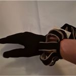 Bottega Veneta Vtg 90s Black and Tan Suede Leather Gloves Photo 5