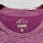 Nike 🛎️ 5/$20  Short Sleeve Active Size S Photo 3