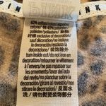 PINK - Victoria's Secret Leopard Animal Print V-neck Short Sleeve
Shirt Victoria's Secret PINK Size Small Photo 3