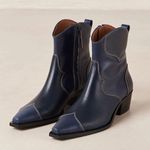 NEW Alohas Women's Buffalo Blues cowboy boots Blue Size 6 Photo 0