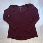 American Eagle  Outfitters V-Neck Deep Maroon Long Sleeve Tee Size Medium Photo 0