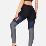 Outdoor Voices Springs 7/8 Legging workout pant Sz small Photo 0