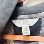 Time And Tru Oversized flannel hoodie from  gray white size 3X Photo 2