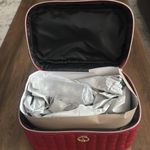 Jones New York  Vanity Case Photo 5