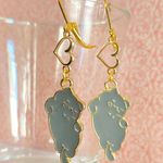 Handmade Kawaii gray cat heart dangle earrings✨ Photo 3