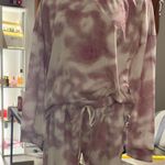 Boutique Two-Piece Set Lounge  Photo 1