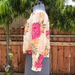 Billabong  Light It Up Floral Top size L Photo 2