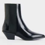 H&M NWT Heeled Chelsea Boots black. Heel 5 cm Photo 1