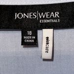 Jones Wear  pretty slate blue classic blouse. Photo 5