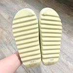 EGO NEW women’s  flat slider slides size 5 Photo 1