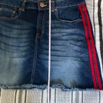 No Boundaries NOBO Mid Rise Denim Mini Skirt 17 Red Side Stripes Frayed Hem Early 2000s Trendy Photo 3