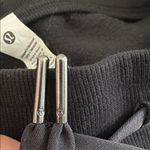 Lululemon  scuba shorts black size 0 Photo 10