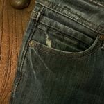 DL1961 Jo Boyfriend Twister Distressed, Low Rise Jeans. Size 25. Photo 7