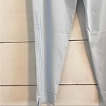 Vineyard Vines Soft Stretch Woven Jogger in Ice Water. Size Small. New With Tags Photo 4