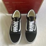 Vans Old Skool Stackform Embroidery
Black / True White Women 8.5 US Photo 1