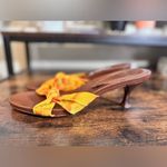 Donald J‎ Pliner Yellow and orange Strap Kitten heels size 9.5 Photo 2