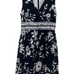 Chadwick's Chadwick’s 100% cotton floral v neck dress navy blue size 10 Photo 1