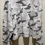 NWT Revolve Oat New York Grey White Pullover Crewneck Sweater Size XL Photo 1