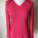 Kuhl  Hooded Lightweight Pullover Top Photo 0