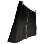 Bishop and Young Bishop‎ + Young Black Skirt Photo 2