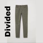Divided ✨2xHP✨Skinny Regular Ripped Jeans✨ Photo 1