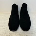 New. Black Women’s Breathable Air Cushion Sneakers – Soft Walking Shoes Size 9.5 Photo 5