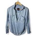 American Eagle  - Chambray Popover Shirt - Women's XS - Light Wash Denim Casual Photo 0