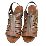 Aerosoles Brown Leather Wedge Sandals Zip Front Size 8.5 Comfort Gladiator Heels Photo 4
