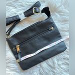 NEW Avon faux leather crossbody bag Black Photo 2
