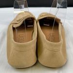 Calvin Klein  Women's Beige Shoes/Loafers Sz 10 SKU 4248 Photo 1