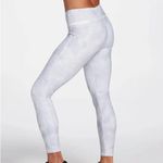 Calia by Carrie Underwood Energize Mid Rise 7/8 Length Pocket Leggings Size M Photo 11