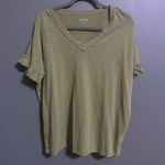 Wonderly  forest green blouse with ruffle sleeve size large  Photo 0