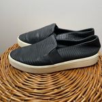 Vince  Women's Slip-On‎ Loafers Shoes Size 6.5 Leather Black Snake Print Photo 3