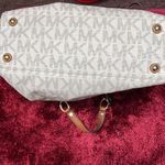 Michael Kors | Purse MK Signature Logo Photo 5