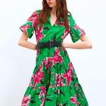 ZARA Green Floral Print V-Neck Dress Size M Short Sleeve Belt Tiered Hi-Low Hem Photo 0