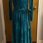 Custom made floor length velvet dress Blue Photo 0