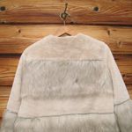 VERO MODA NWT Faux Fur Jacket in Oatmeal L Photo 5