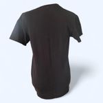 Black skull and roses graphic t Photo 3