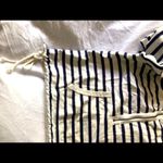 American Eagle top with hood Photo 5