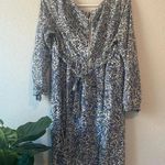 Old Navy  Maternity dress size Medium Photo 2