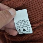 Debut  by Dreamers Rus Pom Detail Crewneck Sweater Vest Size Medium Photo 6