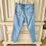 Aeropostale Women’s  5 Pocket Light Blue Denim Jean Jegging 10 Short Photo 1