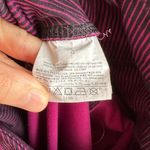 Old Navy Active Purple and Black Stripe Leggings, Size Large Photo 11