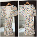 Sézane Sezane Maelya Floral Wrap Dress White Colorful Size 38 / 6 Photo 1
