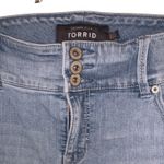 Torrid Premium Jegging Light Blue Skinny Jeans Triple Button 18R Photo 3
