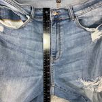 Judy Blue  Jeans Women 22W Capri Fit Distressed Ripped Frayed Hem Light Wash Photo 3