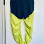 Zyia Neon Yellow Parallel Luxe High Rise 7/8 24” leggings Size 12 NWT Photo 3