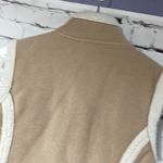 British Khaki Tan & Cream Sherpa Button Vest Medium Photo 6