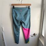 Cotopaxi  Mariposa Leggings medium athleisure workout yoga hiking travel Photo 3